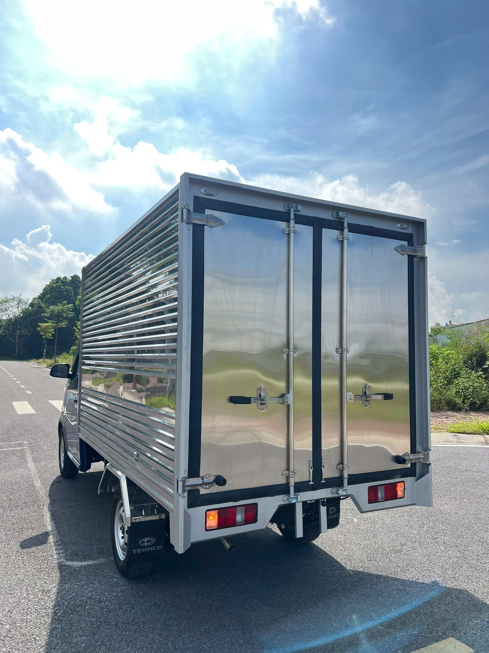 t1006.jpg