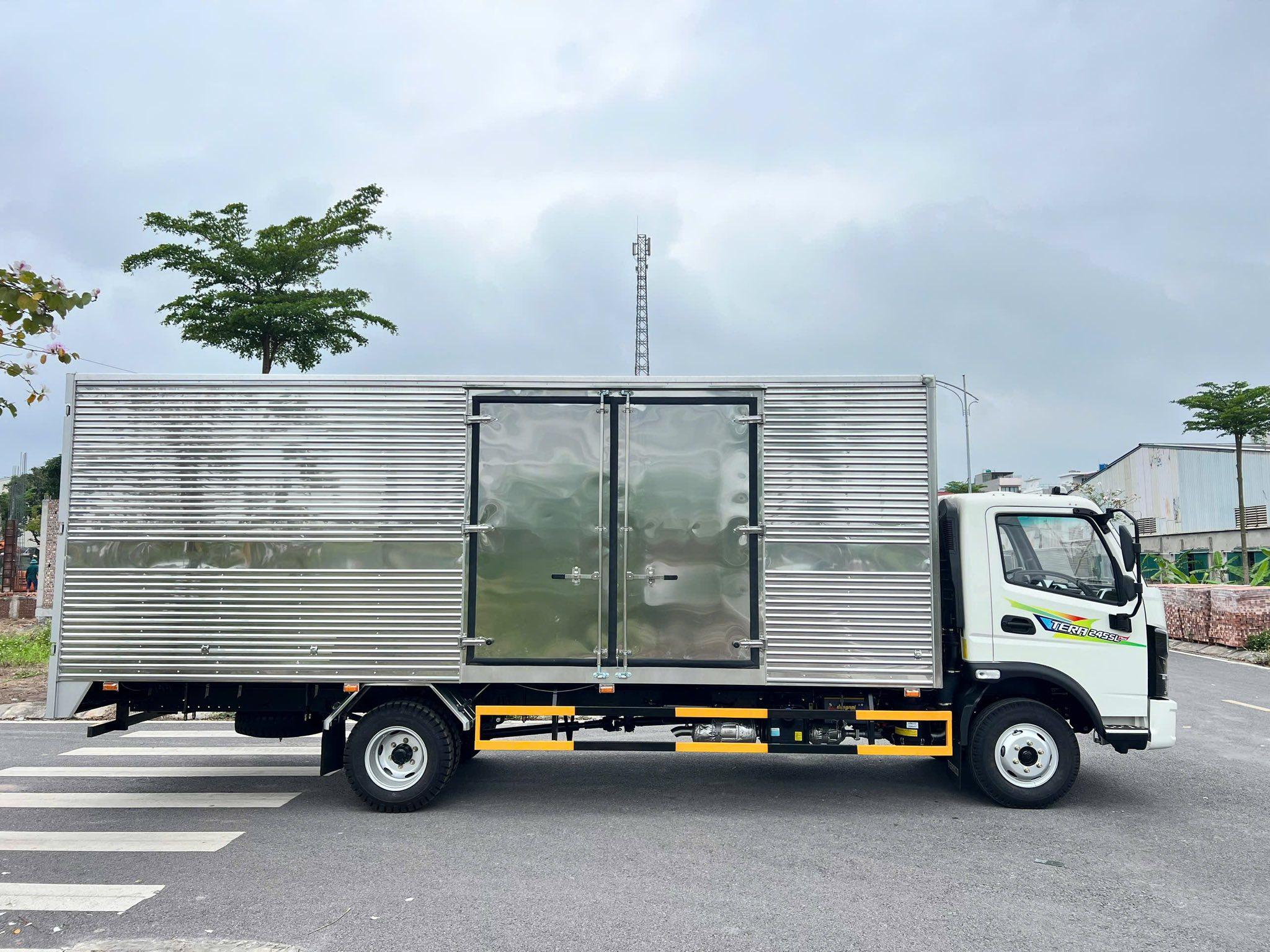 TERA245SL PLUS - TẢI NHẸ THÙNG DÀI 6M3 CHUYÊN CHỞ HÀNG CỒNG KỀNH