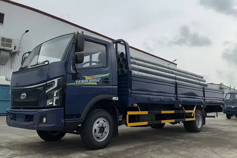 Xe tải nhẹ thùng dài 6m3 chuyên chở hàng hóa dài và cồng kềnh